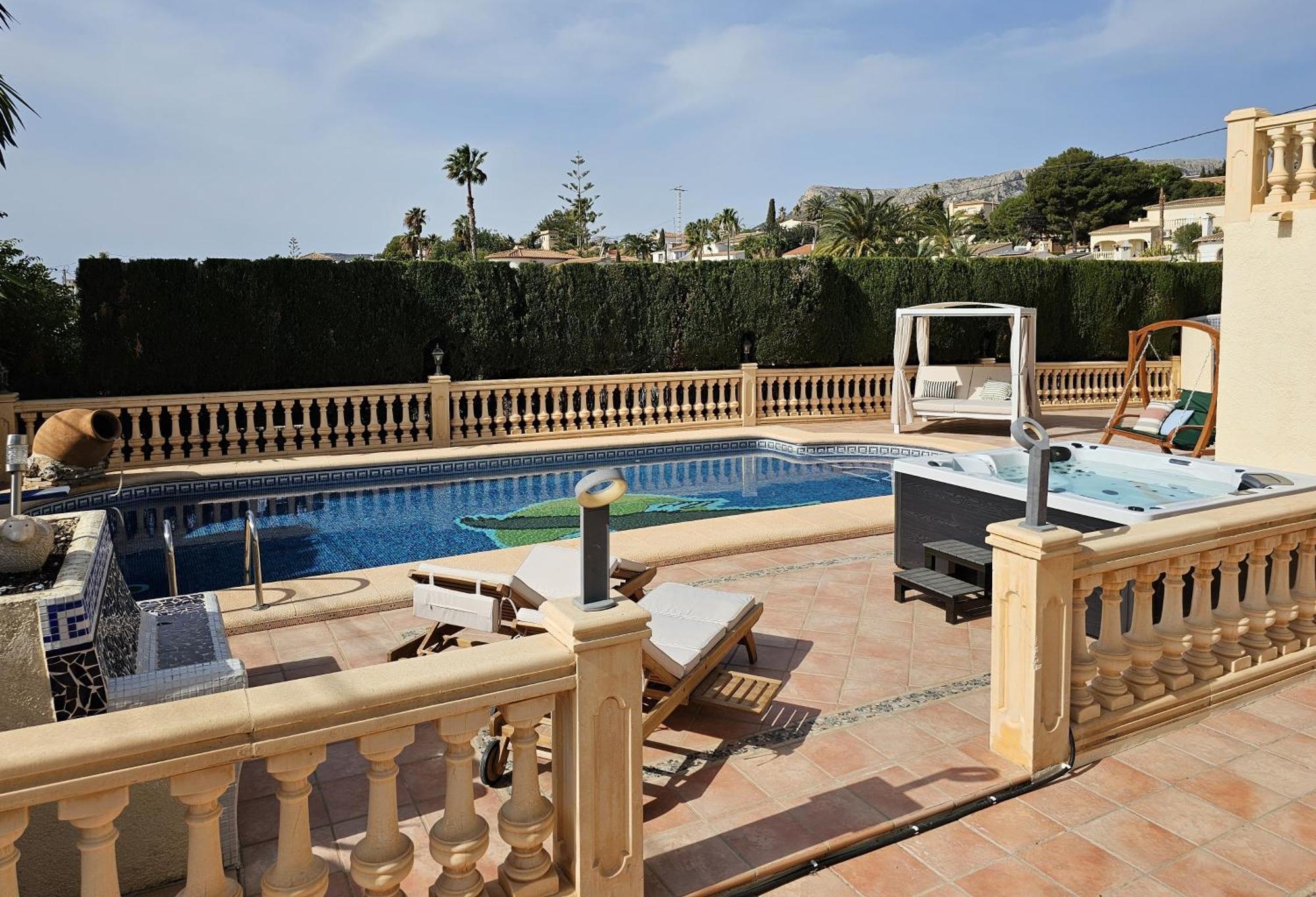 Luxury Villa - Pool, Hot Tub, Aircon, Tvs, Home Cinema, Office, Gbit Internet, Sports Equipment 卡尔佩 外观 照片