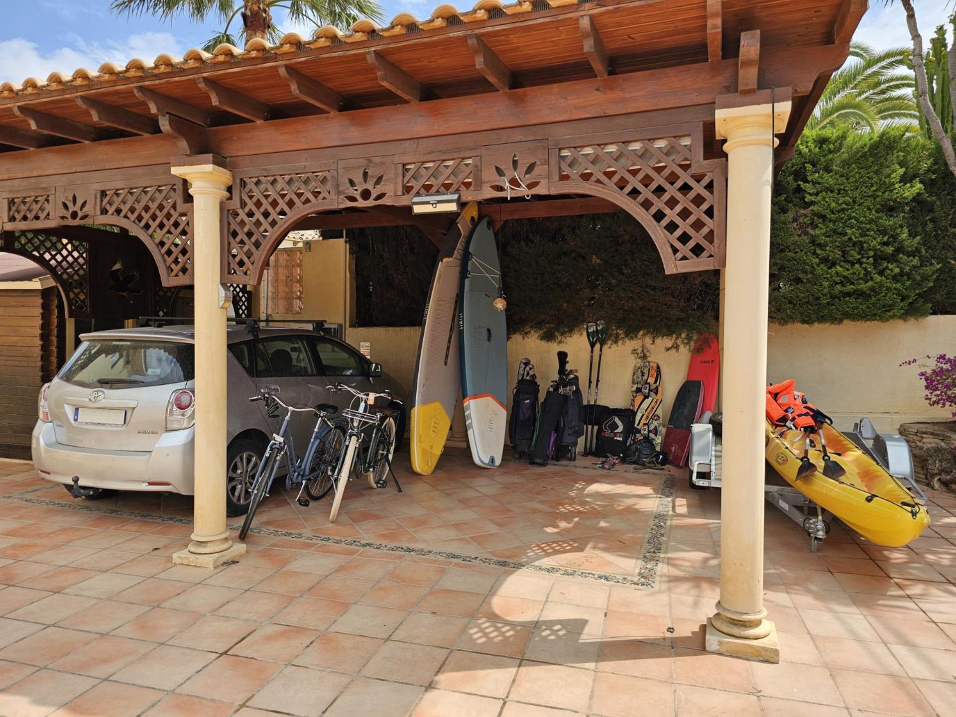 Luxury Villa - Pool, Hot Tub, Aircon, Tvs, Home Cinema, Office, Gbit Internet, Sports Equipment 卡尔佩 外观 照片