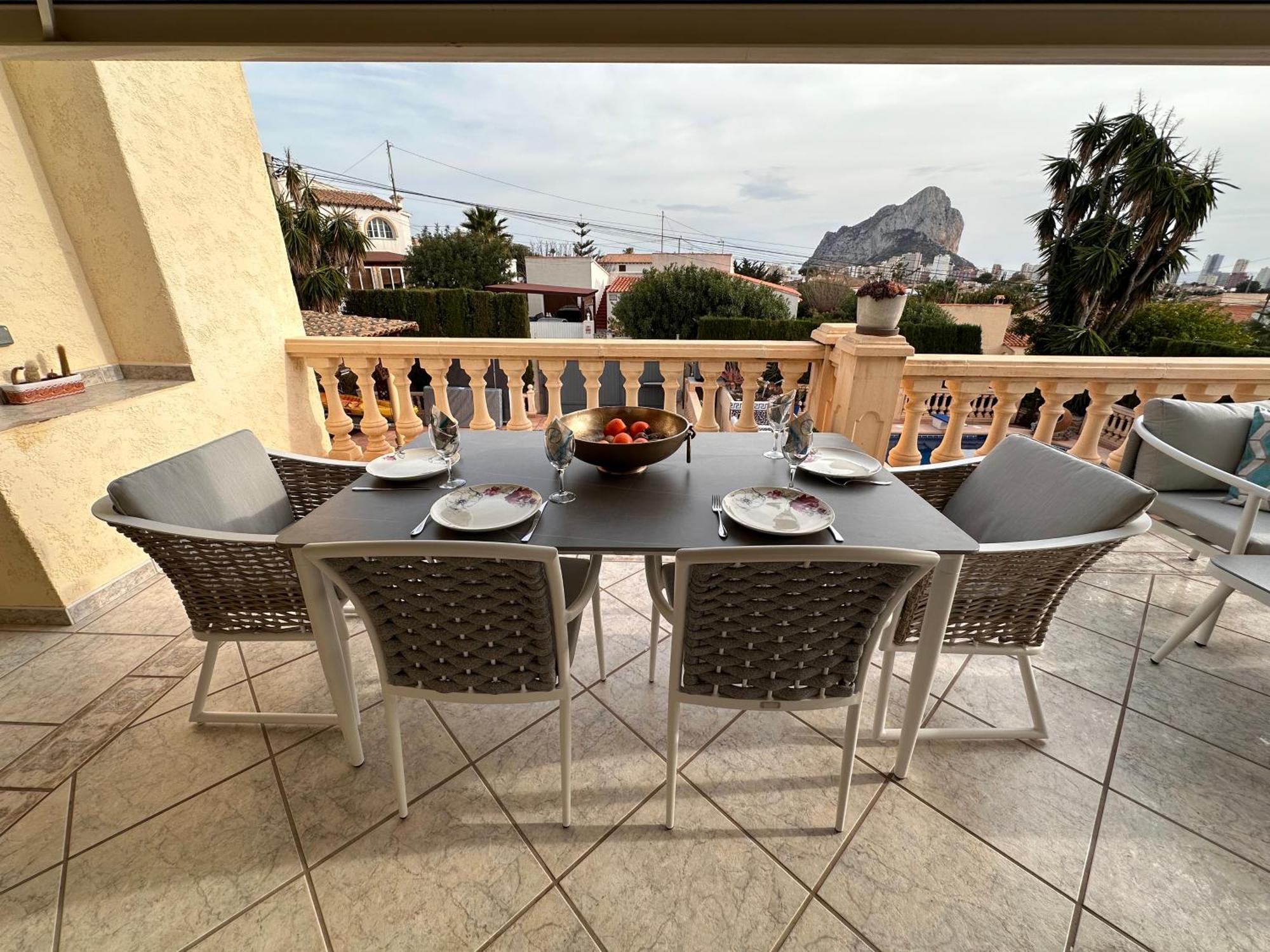 Luxury Villa - Pool, Hot Tub, Aircon, Tvs, Home Cinema, Office, Gbit Internet, Sports Equipment 卡尔佩 外观 照片